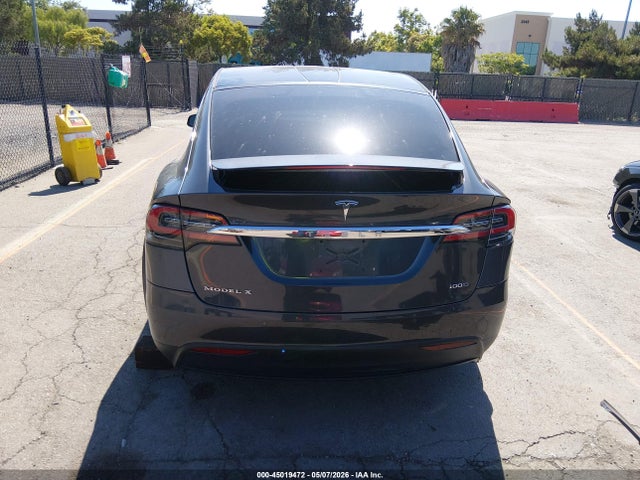 Tesla Model X 100d/75d/p100d 2018 5YJXCAE25JF105108 Image 17