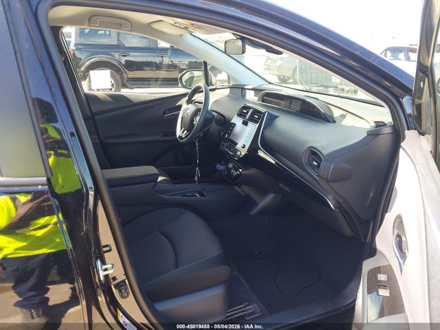 JTDKAMFU5N3189984 Toyota Prius L