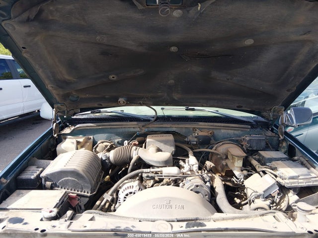 1998 Gmc Yukon Sle მანქანა იყიდება აუქციონზე, vin: 1GKEK13R2WJ727597, აუქციონის ნომერი: 45019489