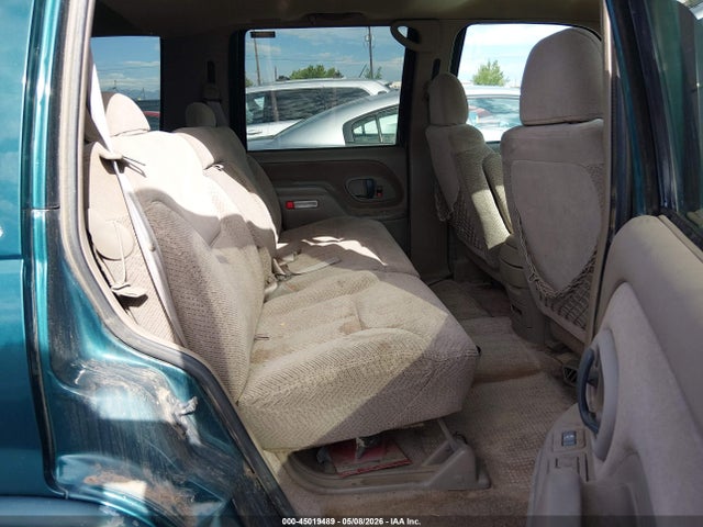 1998 Gmc Yukon Sle მანქანა იყიდება აუქციონზე, vin: 1GKEK13R2WJ727597, აუქციონის ნომერი: 45019489