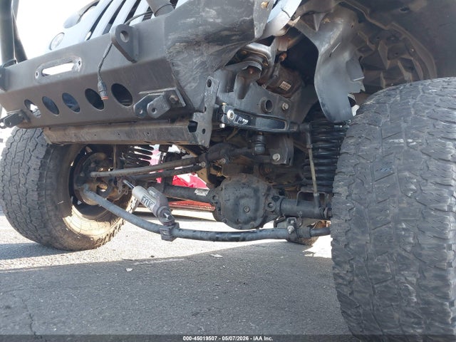 45019507 :رقم المزاد ، 1C4BJWEG7FL685152 vin ، 2015 Jeep Wrangler Unlimited Sahara مزاد بيع
