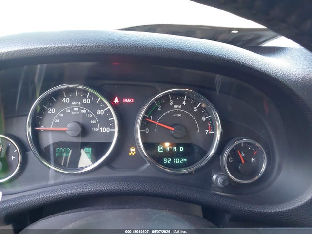 45019507 :رقم المزاد ، 1C4BJWEG7FL685152 vin ، 2015 Jeep Wrangler Unlimited Sahara مزاد بيع