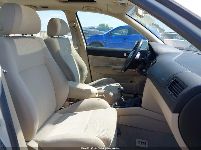 Продажа на аукционе авто 2001 Volkswagen Jetta Gls 1.8l Turbo, vin: 3VWSD69M71M218471, номер лота: 45019510