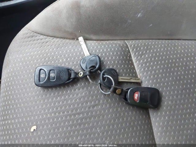 45019519 :رقم المزاد ، 5XYKT4A14BG049598 vin ، 2011 Kia Sorento Lx مزاد بيع