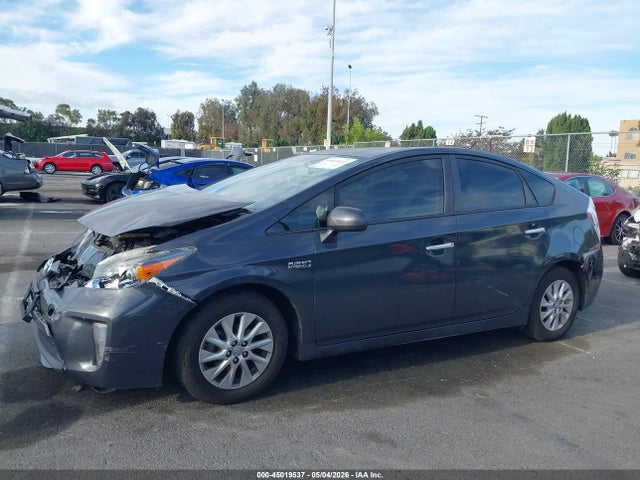 Toyota PRIUS PLUG-IN 2015 JTDKN3DP2F3074739 Image 14