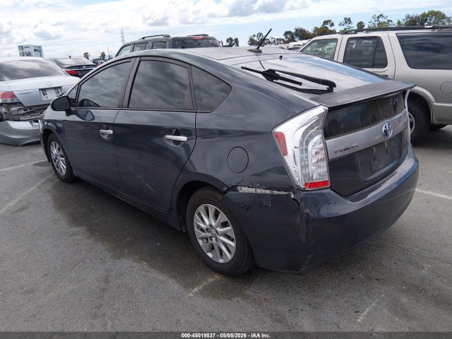Toyota PRIUS PLUG-IN 2015 JTDKN3DP2F3074739 Image 3