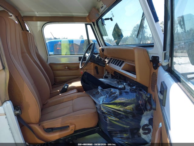 45019543 :رقم المزاد ، 1J4FY29S6SP203272 vin ، 1995 Jeep Wrangler / Yj Se مزاد بيع
