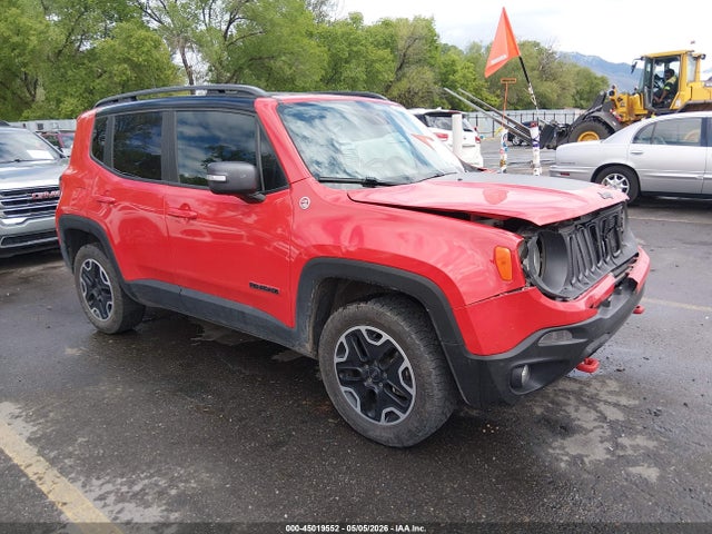 Jeep Renegade Trailhawk 2015 ZACCJBCT2FPC33389 main image