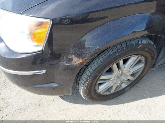 45019556 :رقم المزاد ، 2A4RR5DX1AR290784 vin ، 2010 Chrysler Town & Country Touring مزاد بيع