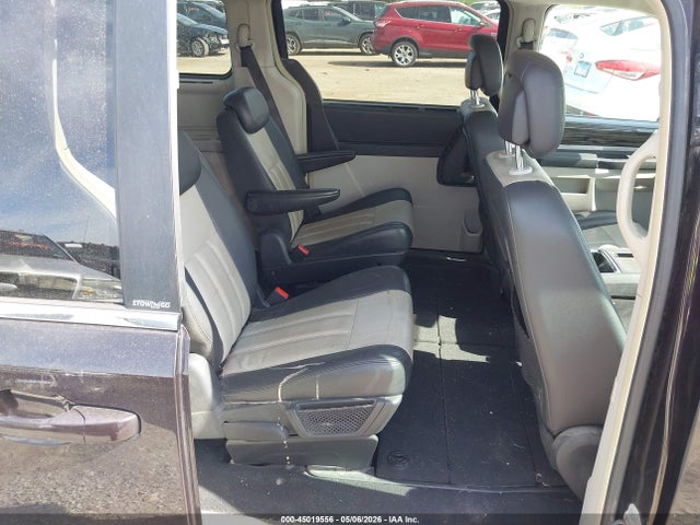 45019556 :رقم المزاد ، 2A4RR5DX1AR290784 vin ، 2010 Chrysler Town & Country Touring مزاد بيع