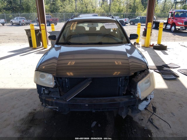 Aukcja sprzedaży 2003 Volkswagen Passat Gl, vin: WVWND63BX3E400083, numer aukcji: 45019589