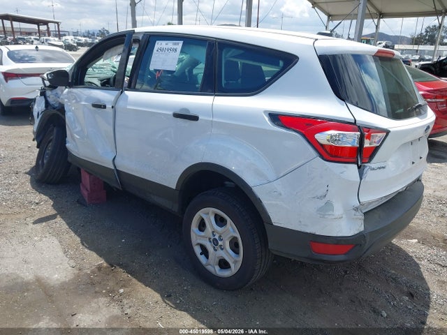 45019598 :رقم المزاد ، 1FMCU0F73KUC04952 vin ، 2019 Ford Escape S مزاد بيع