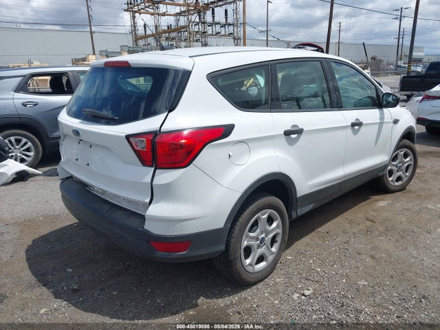 45019598 :رقم المزاد ، 1FMCU0F73KUC04952 vin ، 2019 Ford Escape S مزاد بيع