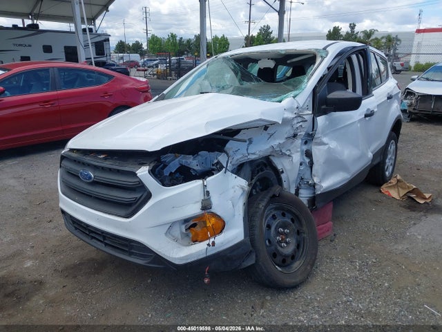 45019598 :رقم المزاد ، 1FMCU0F73KUC04952 vin ، 2019 Ford Escape S مزاد بيع