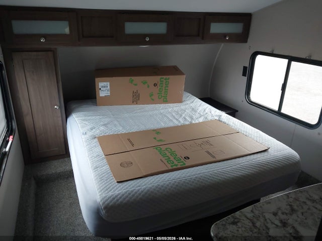 4YDF30321J7246916 Keystone keystone