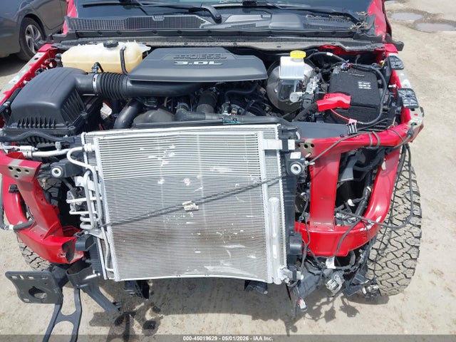 45019629 :رقم المزاد ، 1C6SRFLM4MN706260 vin ، 2021 Ram 1500 Rebel  4x4 5'7 Box مزاد بيع