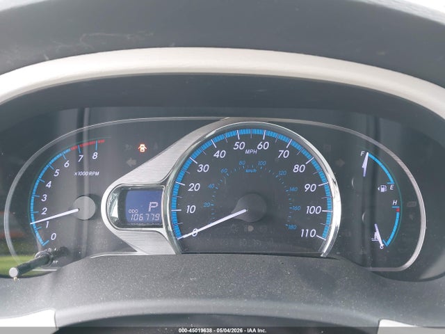 2011 Toyota Sienna Xle V6 მანქანა იყიდება აუქციონზე, vin: 5TDYK3DC2BS147603, აუქციონის ნომერი: 45019638