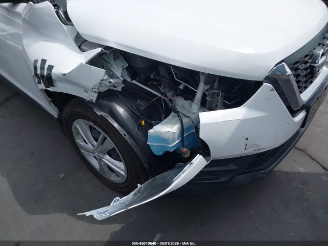 45019640 :رقم المزاد ، 3N1CP5BV9LL573729 vin ، 2020 Nissan Kicks S Xtronic Cvt مزاد بيع