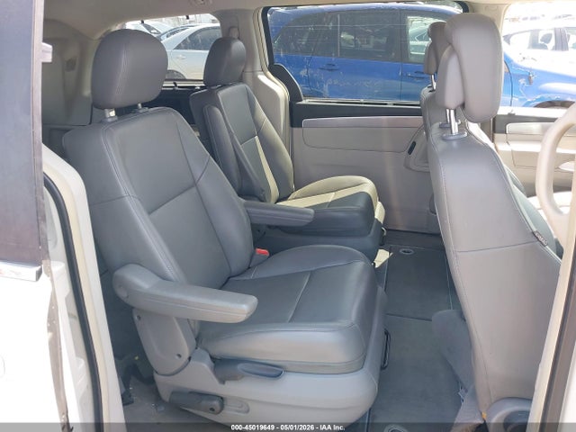 Продажа на аукционе авто 2011 Volkswagen Routan Se, vin: 2V4RW3DG2BR634083, номер лота: 45019649