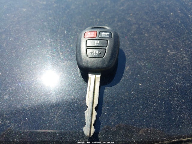 Toyota COROLLA LE 2016 5YFBURHE4GP453295 Image 11