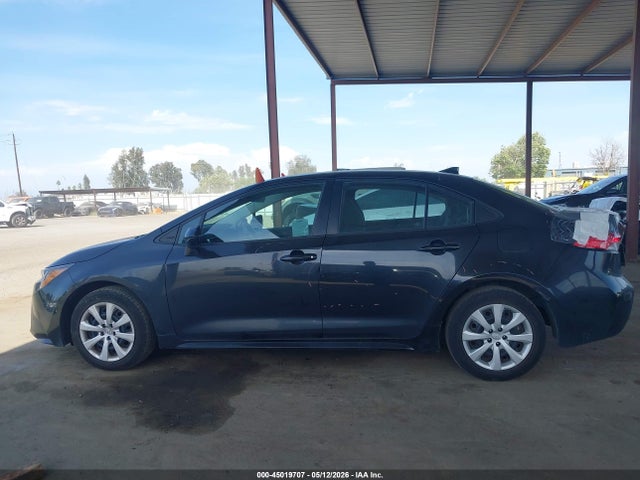 Toyota COROLLA LE 2022 5YFEPMAE7NP356204 Image 14