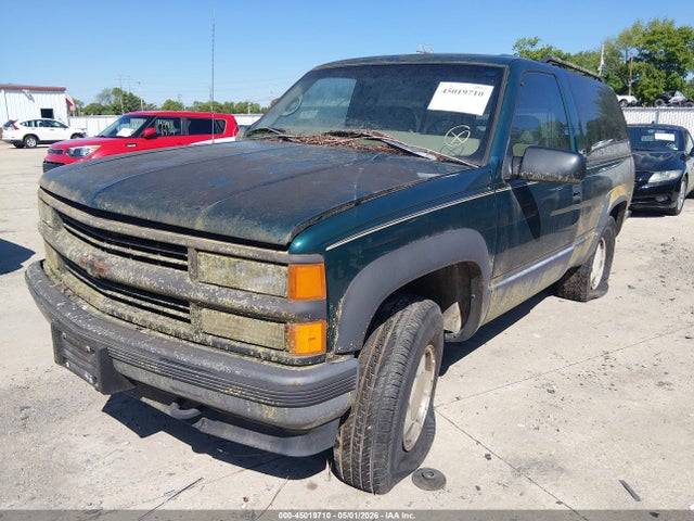 Продаж на аукціоні авто 1999 Chevrolet Tahoe, vin: 3GNEK18R0XG104218, номер лоту: 45019710