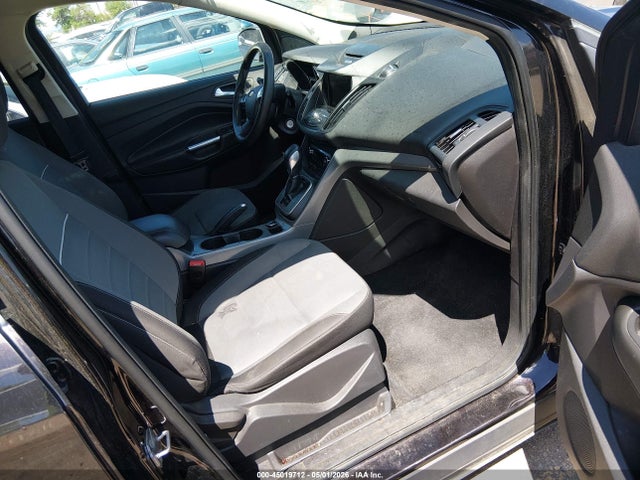 45019712 :رقم المزاد ، 1FMCU9GX3DUB23469 vin ، 2013 Ford Escape Se مزاد بيع