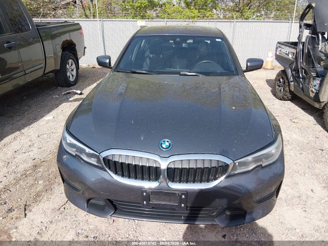 2022 Bmw 330e Xdrive მანქანა იყიდება აუქციონზე, vin: 3MW5P9J08N8C72133, აუქციონის ნომერი: 45019742