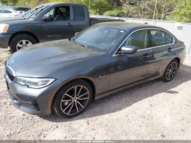 2022 Bmw 330e Xdrive მანქანა იყიდება აუქციონზე, vin: 3MW5P9J08N8C72133, აუქციონის ნომერი: 45019742