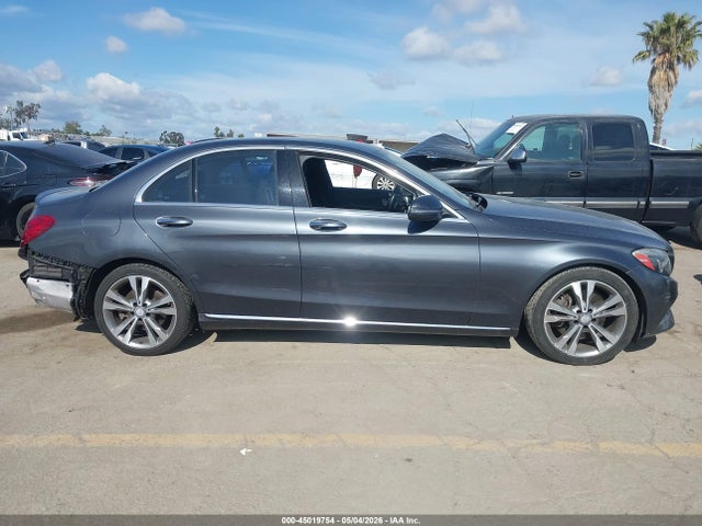 2016 Mercedes-benz C 300 Luxury/sport მანქანა იყიდება აუქციონზე, vin: 55SWF4JB7GU156188, აუქციონის ნომერი: 45019754