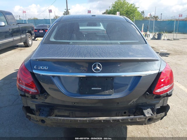 2016 Mercedes-benz C 300 Luxury/sport მანქანა იყიდება აუქციონზე, vin: 55SWF4JB7GU156188, აუქციონის ნომერი: 45019754