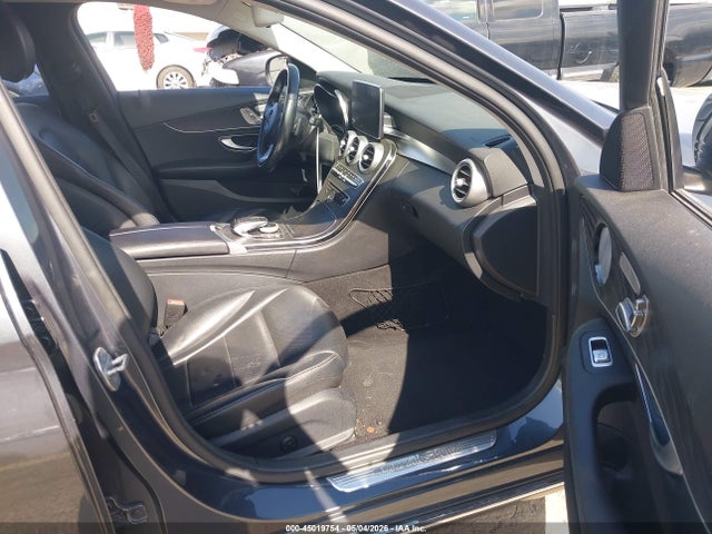 2016 Mercedes-benz C 300 Luxury/sport მანქანა იყიდება აუქციონზე, vin: 55SWF4JB7GU156188, აუქციონის ნომერი: 45019754