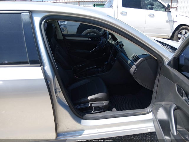Продажа на аукционе авто 2015 Volkswagen Passat 1.8t Wolfsburg Edition, vin: 1VWAT7A38FC023236, номер лота: 45019770