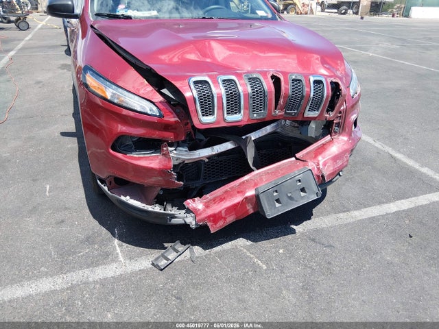 1C4PJLAB6GW282388 Jeep Cherokee Sport