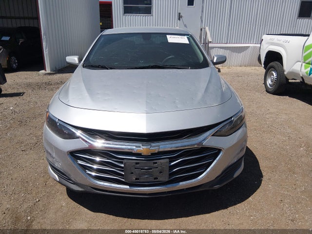 1G1ZD5ST3MF052251 Chevrolet Malibu Fwd Lt