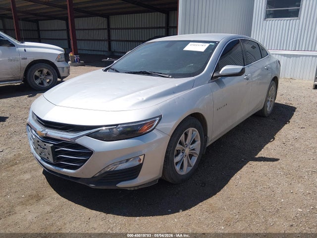 1G1ZD5ST3MF052251 Chevrolet Malibu Fwd Lt