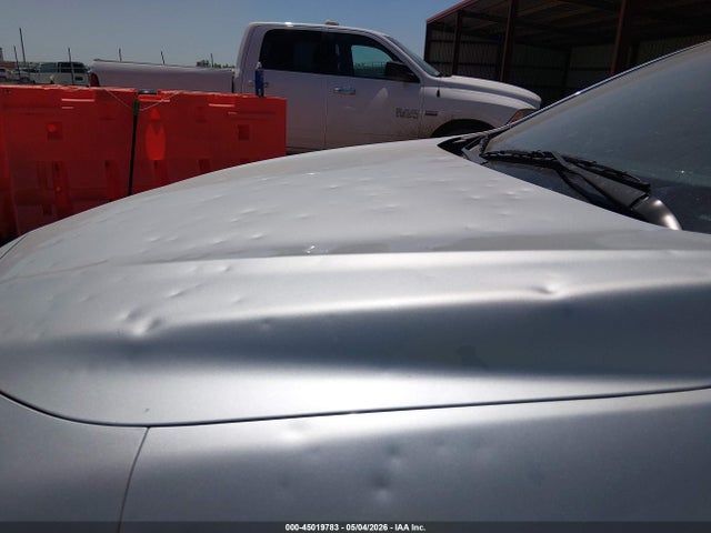 1G1ZD5ST3MF052251 Chevrolet Malibu Fwd Lt