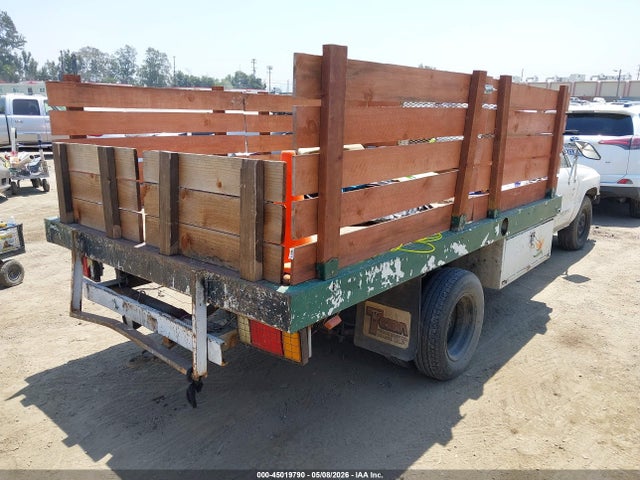 Продаж на аукціоні авто 1985 Toyota Pickup Commercial/camper Rn55, vin: JT5RN55R5F0136187, номер лоту: 45019790