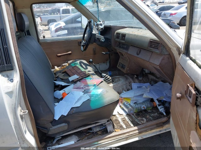 Продаж на аукціоні авто 1985 Toyota Pickup Commercial/camper Rn55, vin: JT5RN55R5F0136187, номер лоту: 45019790