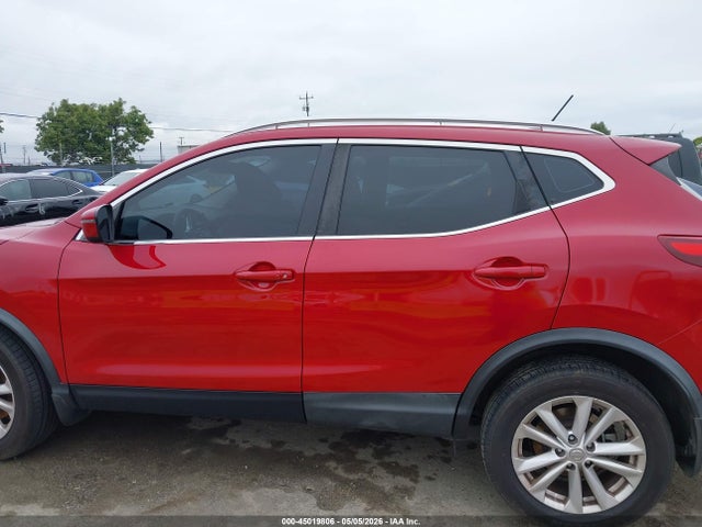 JN1BJ1CPXHW034298 Nissan Rogue Sport Sv