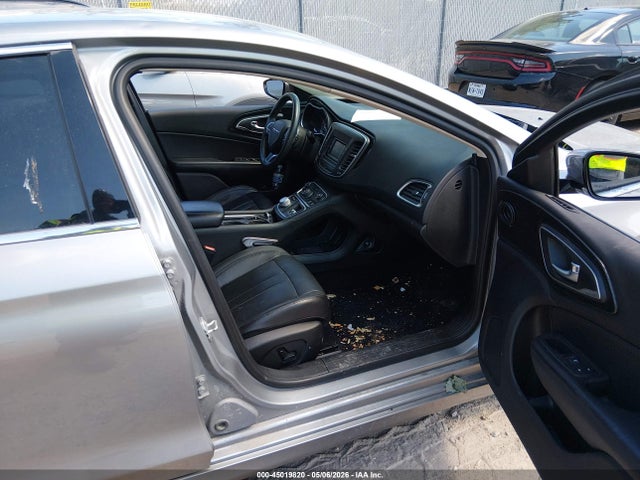 Продаж на аукціоні авто 2015 Chrysler 200 C, vin: 1C3CCCCG7FN565280, номер лоту: 45019820