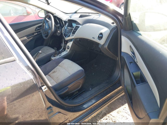 1G1PB5SG6E7371042 Chevrolet Cruze Ls Manual