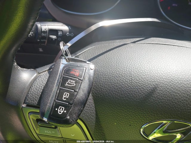 Продаж на аукціоні авто 2013 Hyundai Santa Fe Sport 2.0t, vin: 5XYZUDLA3DG064945, номер лоту: 45019881
