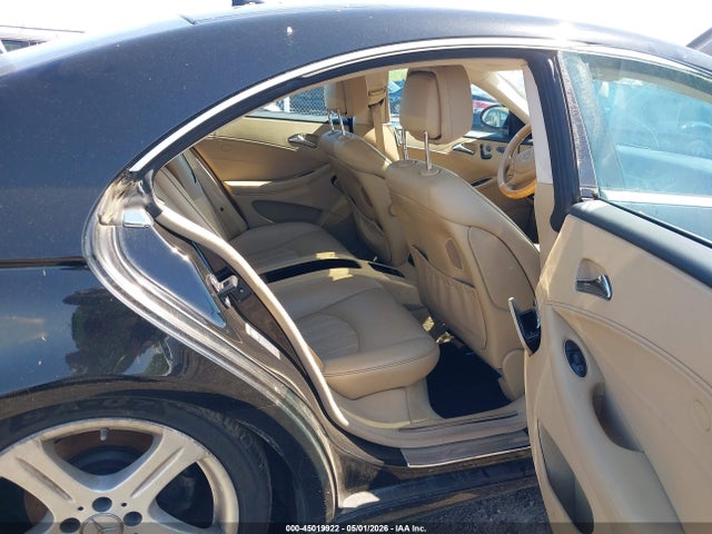 45019922 :رقم المزاد ، WDDDJ72X87A099470 vin ، 2007 Mercedes-benz Cls 550 مزاد بيع