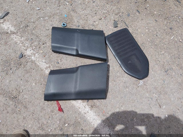 2015 Jeep Renegade Latitude მანქანა იყიდება აუქციონზე, vin: ZACCJABT2FPB30372, აუქციონის ნომერი: 45019956