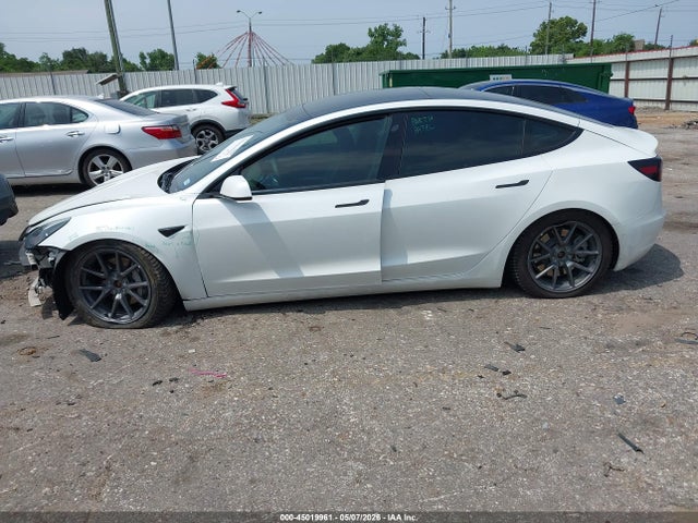 Продаж на аукціоні авто 2022 Tesla Model 3 Long Range Dual Motor All-wheel Drive, vin: 5YJ3E1EB4NF109908, номер лоту: 45019961