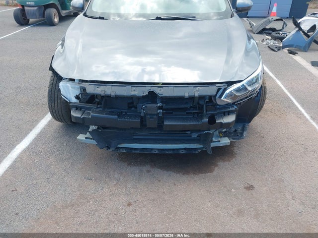 3N1AB8BV2NY260020 Nissan Sentra S Xtronic Cvt