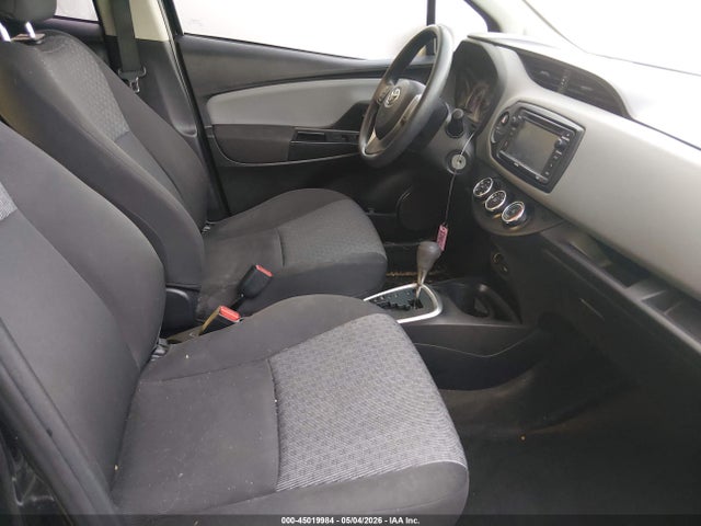 2017 Toyota Yaris L მანქანა იყიდება აუქციონზე, vin: VNKKTUD38HA073416, აუქციონის ნომერი: 45019984
