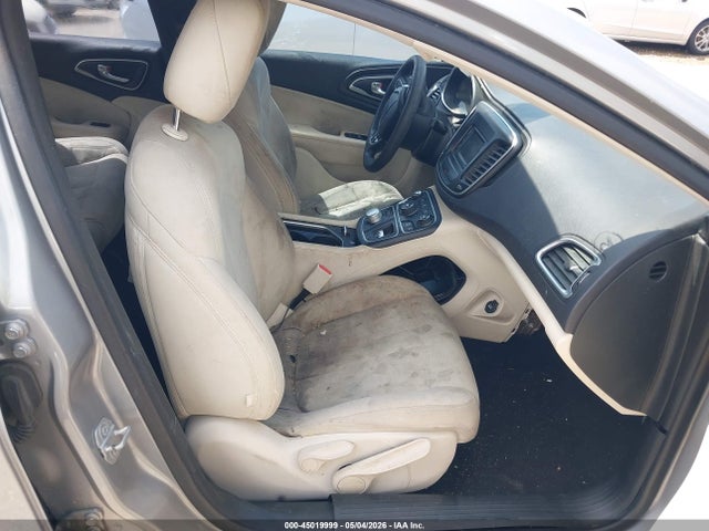 Продажа на аукционе авто 2015 Chrysler 200 Limited, vin: 1C3CCCAB4FN625975, номер лота: 45019999