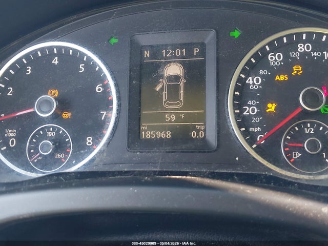 2015 Volkswagen Tiguan S მანქანა იყიდება აუქციონზე, vin: WVGAV7AX5FW611024, აუქციონის ნომერი: 45020009